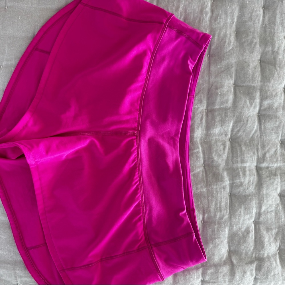 Lululemon Speed Up Low-Rise Lined Short